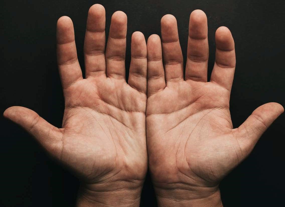 mana dintr-o privire