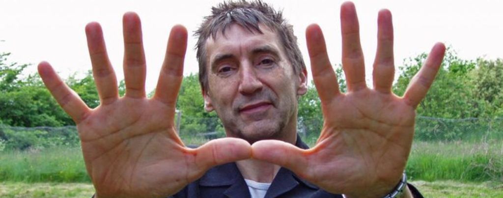 Johnny Fincham - British palmist